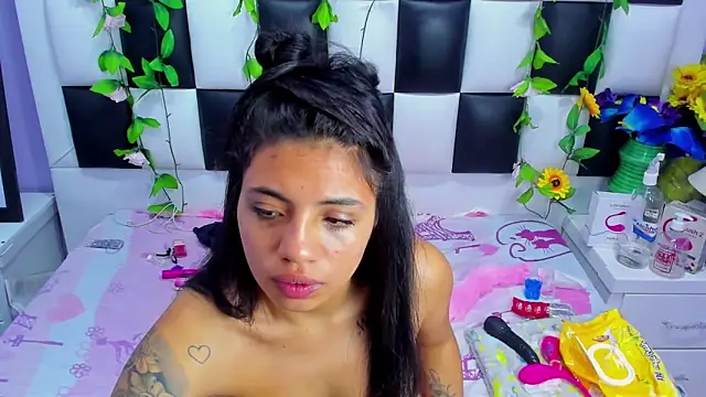 arianaa tompsoon online show from September 2025 03:29:01 AM
