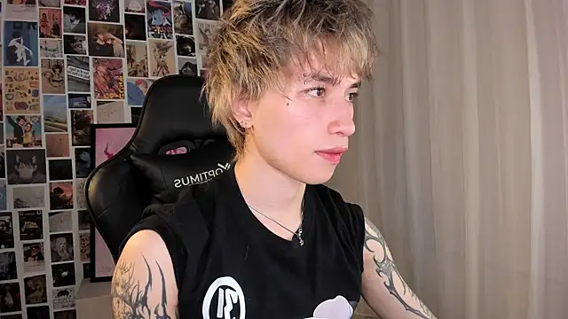 liamelf online show from May 2026 04:17:02 AM