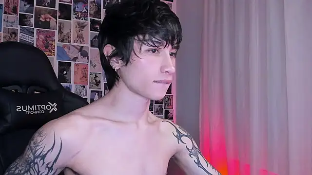 Snapshot of liamelf chatting on March 2025 08:51:01 AM liamelf online show from March 2025 08:51:01 AM