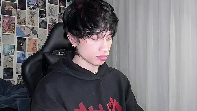 Snapshot of liamelf chatting on September 2025 06:50:02 AM liamelf online show from September 2025 06:50:02 AM