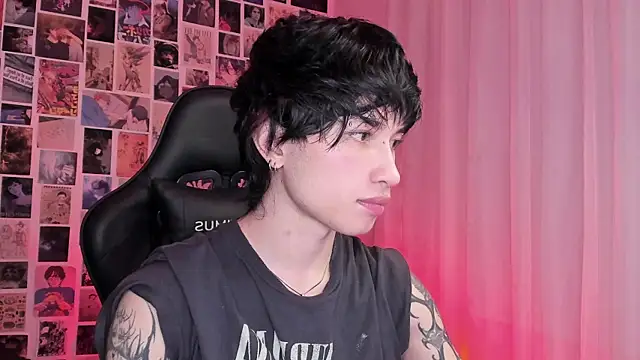 Snapshot of liamelf chatting on October 2025 06:15:02 AM liamelf online show from October 2025 06:15:02 AM