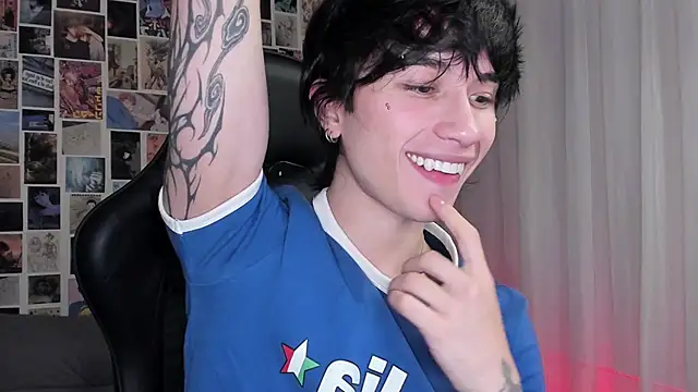 Snapshot of liamelf chatting on September 2025 07:36:02 AM liamelf online show from September 2025 07:36:02 AM