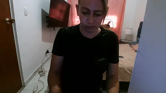 Chanel 87xxx online show from April 2026 10:43:02 PM