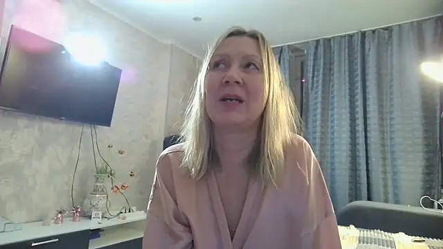 WindChristy online show from March 2026 09:42:01 PM