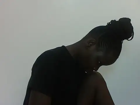 Snapshot of Creamy_Hotpussy25 chatting on September 2025 04:33:01 AM Creamy Hotpussy25 online show from September 2025 04:33:01 AM