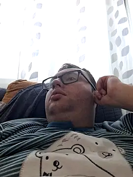 Javier bear online show from February 2026 10:01:01 AM