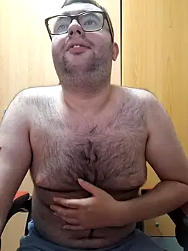 Javier bear online show from May 2026 09:19:01 PM