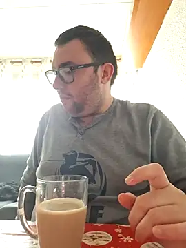 Javier bear online show from February 2026 09:29:01 AM