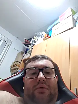 Javier bear online show from September 2025 09:48:02 PM