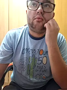 Javier bear online show from October 2025 09:32:01 AM