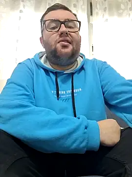 Snapshot of Javier_bear chatting on November 2025 03:02:01 PM Javier bear online show from November 2025 03:02:01 PM