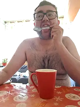 Javier bear online show from May 2026 08:23:01 AM