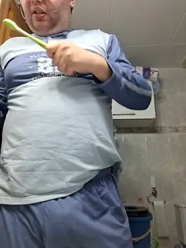 Javier bear online show from March 2026 02:17:01 PM