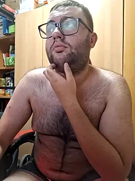 Javier bear online show from July 2026 09:25:01 PM