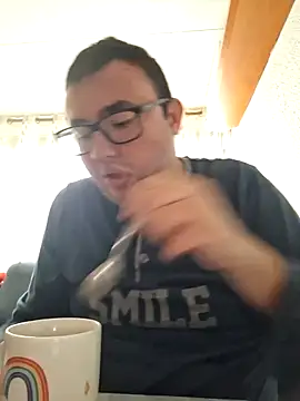 Snapshot of Javier_bear chatting on December 2025 09:04:02 AM Javier bear online show from December 2025 09:04:02 AM