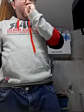 Javier bear online show from March 2026 02:13:01 PM