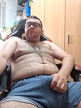Javier bear online show from May 2026 01:14:01 PM