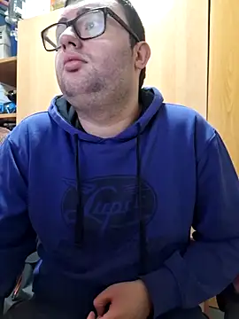 Javier bear online show from March 2026 10:55:02 AM