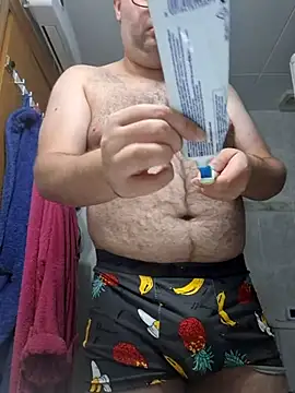Javier bear online show from September 2025 07:41:02 PM