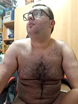 Snapshot of Javier_bear chatting on November 2025 10:13:02 PM Javier bear online show from November 2025 10:13:02 PM