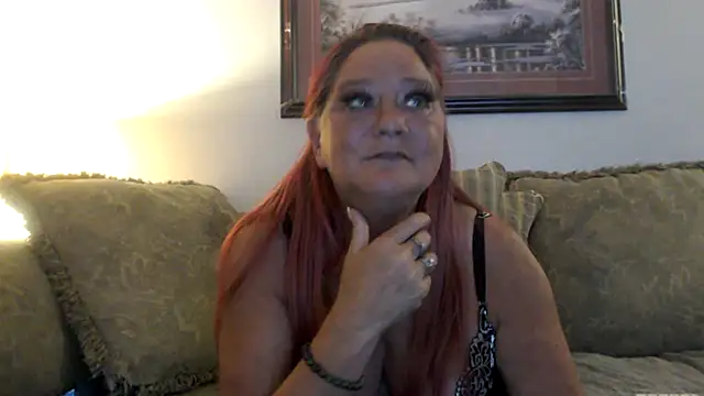 Snapshot of LexxiLeeds chatting on November 2025 11:13:02 AM LexxiLeeds online show from November 2025 11:13:02 AM