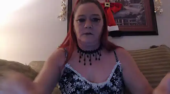 Snapshot of LexxiLeeds chatting on December 2024 11:56:01 PM LexxiLeeds online show from December 2024 11:56:01 PM