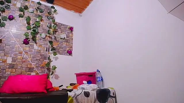 MaidenGame online show from December 2025 02:10:02 PM