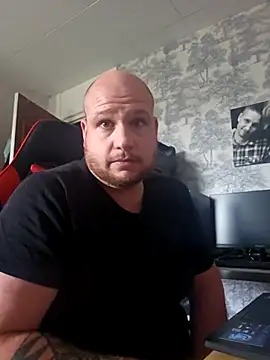 destructeur6 online show from December 2025 01:01:02 PM