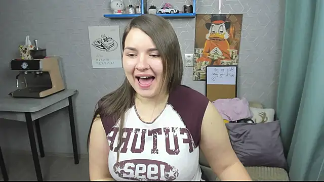 LineraPitts online show from October 2025 01:12:02 PM