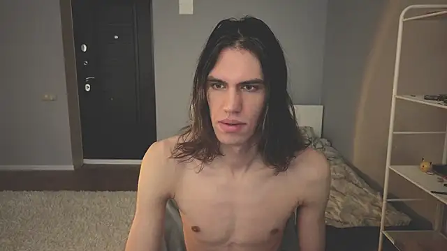 mollymila online show from April 2026 06:52:02 AM