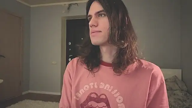 mollymila online show from April 2026 11:06:01 PM