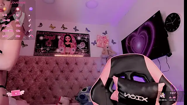 kimMaddiee online show from April 2026 05:52:01 AM