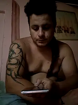 Snapshot of TusOjitosClaros69 chatting on February 2025 06:01:02 AM TusOjitosClaros69 online show from February 2025 06:01:02 AM