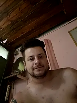 Snapshot of TusOjitosClaros69 chatting on January 2025 03:37:02 AM TusOjitosClaros69 online show from January 2025 03:37:02 AM