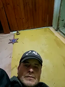 Snapshot of TusOjitosClaros69 chatting on September 2025 03:06:02 AM TusOjitosClaros69 online show from September 2025 03:06:02 AM