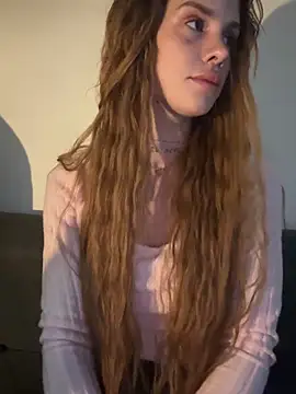 EmiliaCatalina online show from May 2026 12:38:02 AM