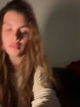 EmiliaCatalina online show from March 2026 11:48:02 PM