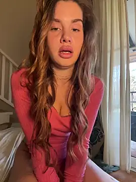EmiliaCatalina online show from March 2025 10:21:02 PM