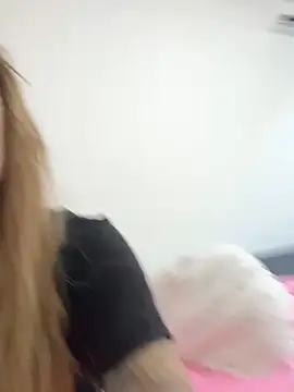 EmiliaCatalina online show from October 2025 09:16:01 PM