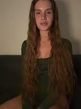 EmiliaCatalina online show from March 2026 11:16:02 PM