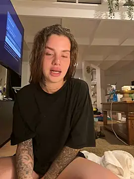 EmiliaCatalina online show from February 2025 11:58:02 PM