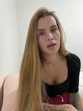 EmiliaCatalina online show from September 2025 12:05:01 AM