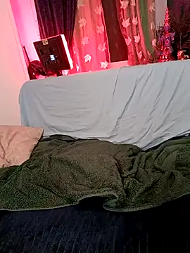 Snapshot of LillyAmore chatting on March 2025 11:05:02 PM LillyAmore online show from March 2025 11:05:02 PM