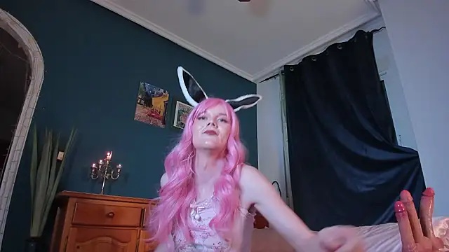 LillyAmore online show from March 2026 07:40:01 PM