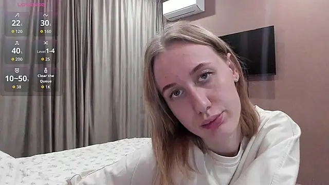 Mika Ray online show from November 2025 11:05:01 PM