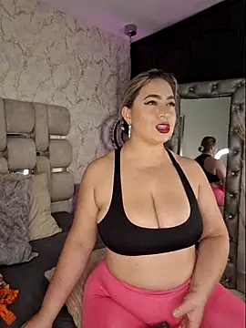 Snapshot of laura_bassi chatting on February 2026 04:45:01 AM laura bassi online show from February 2026 04:45:01 AM