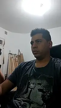 Snapshot of ElferXXX chatting on June 2026 01:44:02 AM ElferXXX online show from June 2026 01:44:02 AM