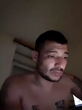 Snapshot of Zoltanioan26 chatting on October 2025 08:20:01 PM Zoltanioan26 online show from October 2025 08:20:01 PM