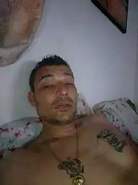 Zoltanioan26 online show from April 2026 09:40:01 PM