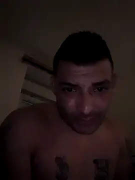 Snapshot of Zoltanioan26 chatting on November 2025 03:17:01 PM Zoltanioan26 online show from November 2025 03:17:01 PM